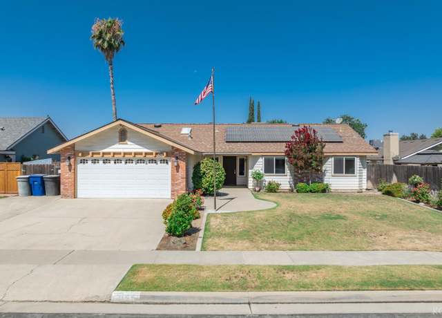 Property at 459 Blakeley Dr, Lemoore, CA 93245, 3 beds, 2 baths