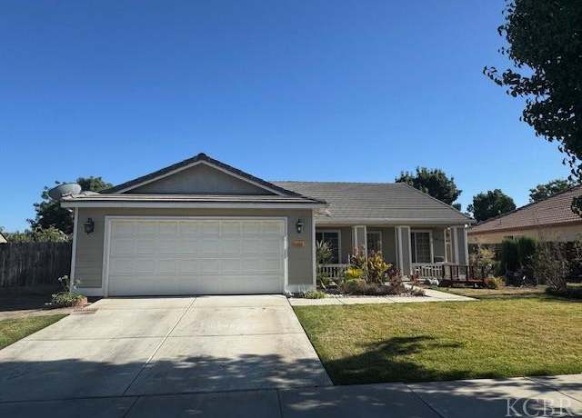 Property at 1365 Muscat Ct, Hanford, CA 93230, 3 beds, 2 baths
