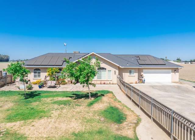 Property at 8634 18th Ave, Lemoore, CA 93245, 3 beds, 2 baths