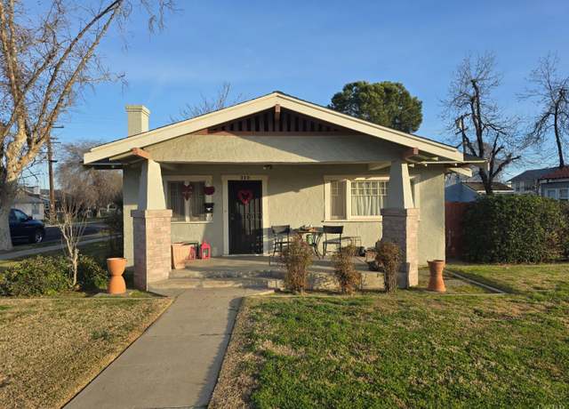 Property at 320 W Florinda St, Hanford, CA 93230, 2 beds, 2 baths