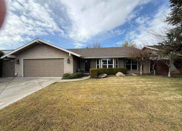 Property at 60 Phillip Ave, Clovis, CA 93612, 3 beds, 2 baths