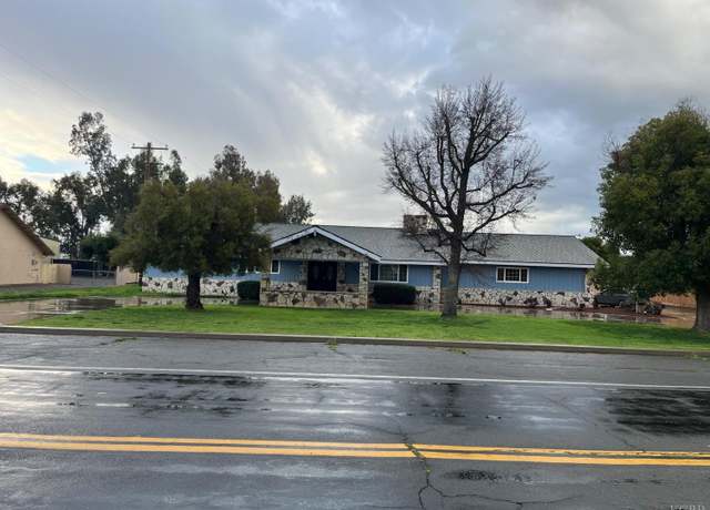 Property at 8885 14th Ave, Hanford, CA 93230, 2 beds, 2.5 baths