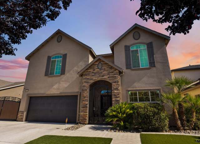 Property at 1999 W Hayward St W, Hanford, CA 93230, 4 beds, 2.5 baths