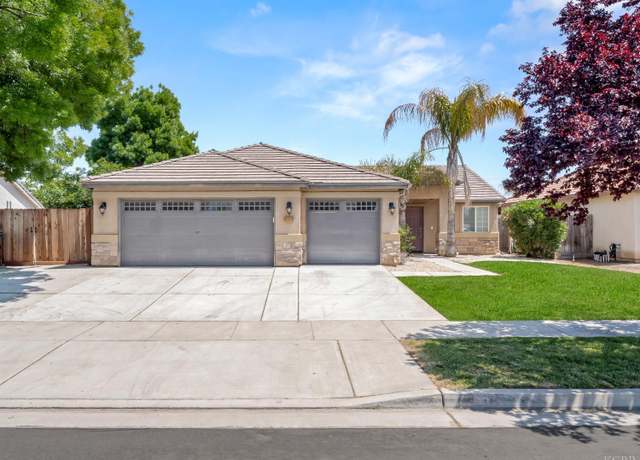 Property at 2167 N Claret Ave, Hanford, CA 93230, 3 beds, 2 baths