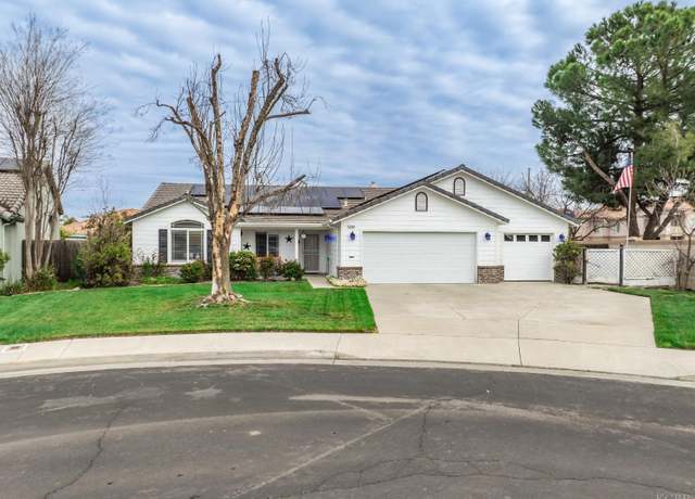 Property at 2044 Independence Pl, Hanford, CA 93230, 3 beds, 2 baths