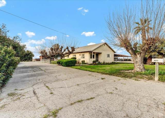 Property at 16013 Grangeville Blvd, Hanford, CA 93230, 2 beds, 2 baths