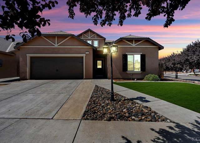 Property at 1218 N Carroll Ct, Hanford, CA 93230, 4 beds, 4 baths