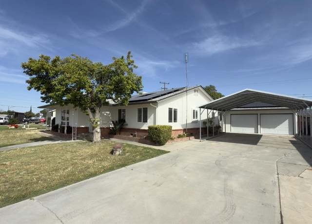 Property at 190 W Burlwood Ln, Lemoore, CA 93245, 3 beds, 2 baths
