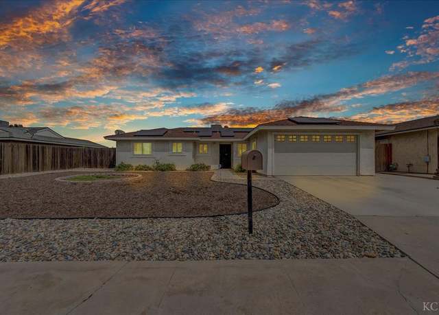 Property at 1354 E Myrtle St, Hanford, CA 93230, 3 beds, 2 baths