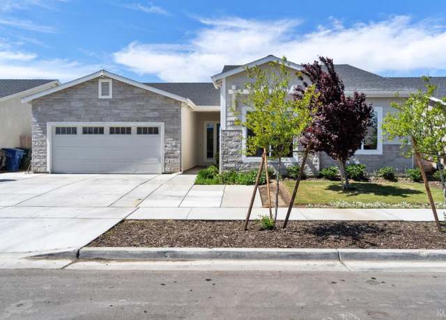 Property at 1914 N Frontier St N, Hanford, CA 93230, 4 beds, 2 baths