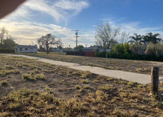 Property at 271 S Lemoore Ave, Lemoore, CA 93245