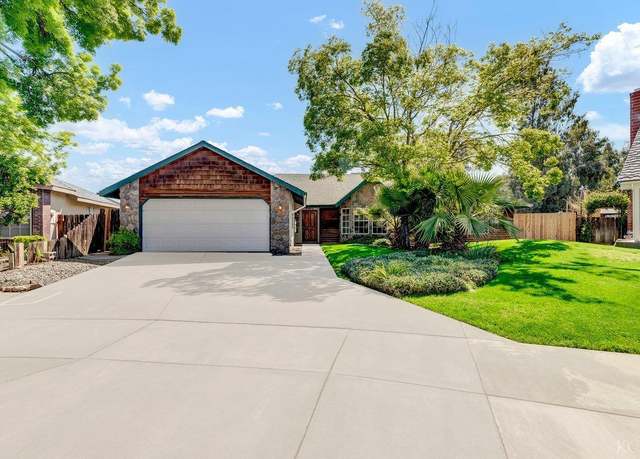 Property at 168 Grace Ct, Lemoore, CA 93245, 3 beds, 2 baths