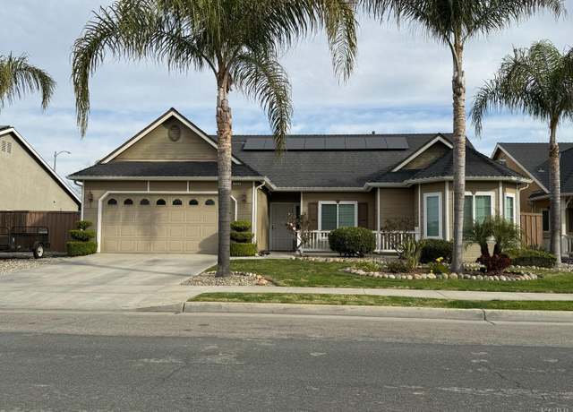 Property at 1024 Tranquility Ct, Lemoore, CA 93245, 3 beds, 2 baths