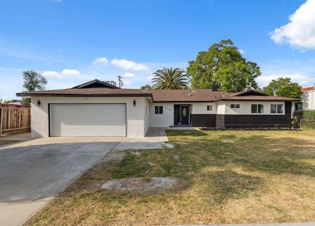 Property at 510 Visalia St, Hanford, CA 93230, 4 beds, 3 baths