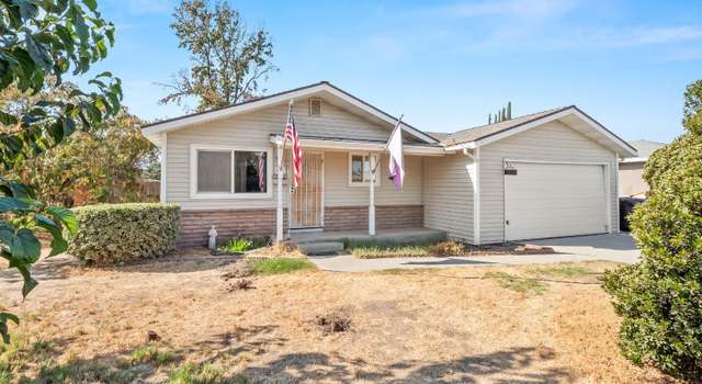 Photo of 451 Spring Ln, Lemoore, CA 93245