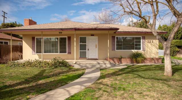Photo of 121 N Cambridge Dr, Lemoore, CA 93245