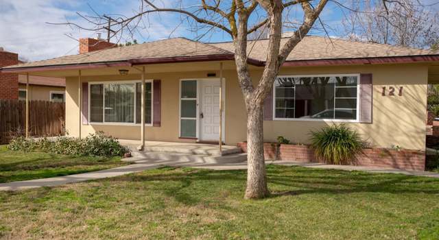 Photo of 121 N Cambridge Dr, Lemoore, CA 93245