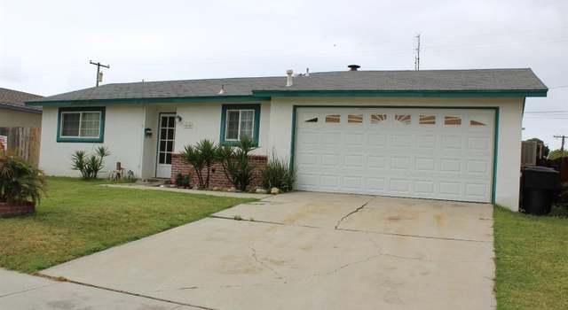 Photo of 1634 Oriole St, Hanford, CA 93230