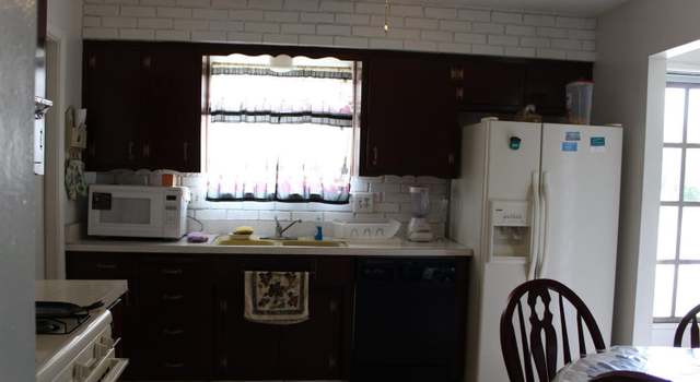 Photo of 1634 Oriole St, Hanford, CA 93230