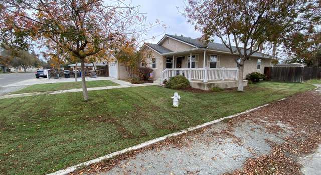 Photo of 1841 Leoni Dr, Hanford, CA 93230