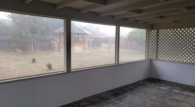 Photo of 656 Mike Ln, Lemoore, CA 93245