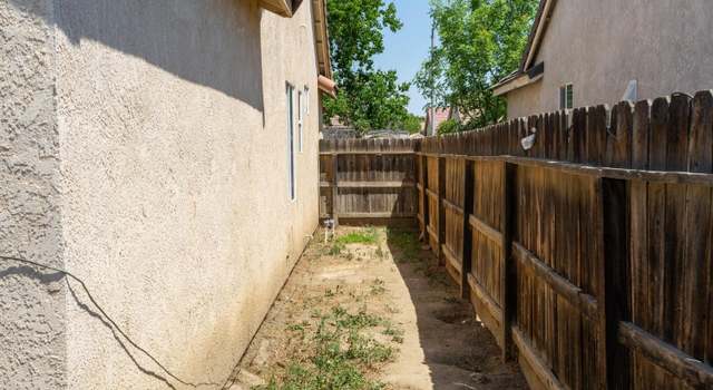 Photo of 1703 Castle Way, Lemoore, CA 93245