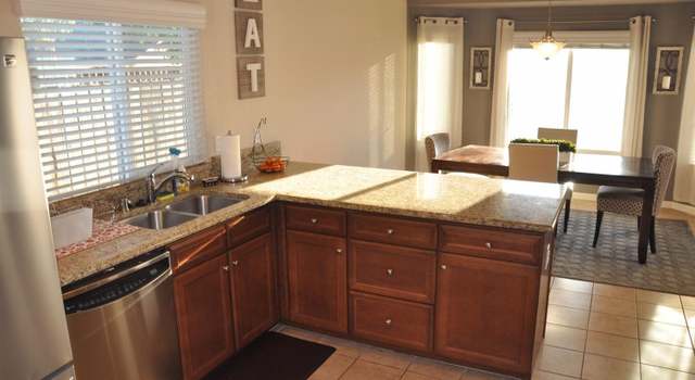 Photo of 1224 N Cogswell Pl, Hanford, CA 93230