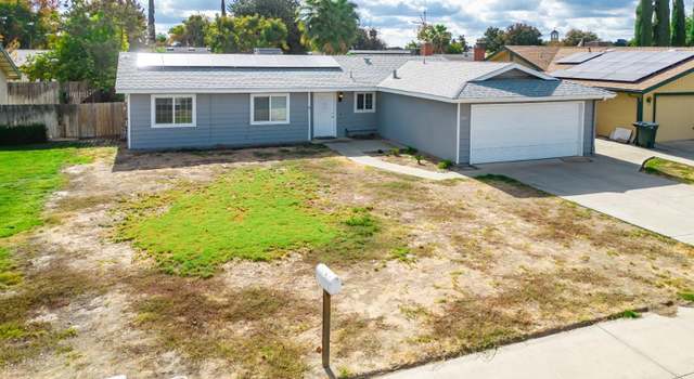 Photo of 275 Pearl Dr, Lemoore, CA 93245