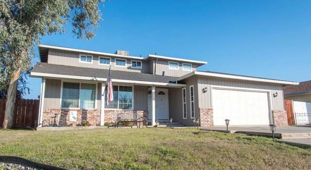 Photo of 648 Cedar Ln, Lemoore, CA 93245