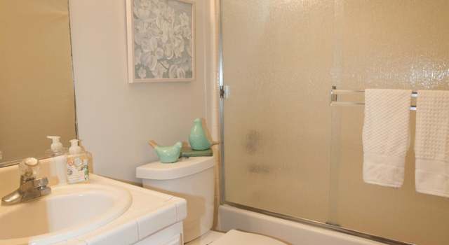 Photo of 903 W Terrace Dr, Hanford, CA 93230