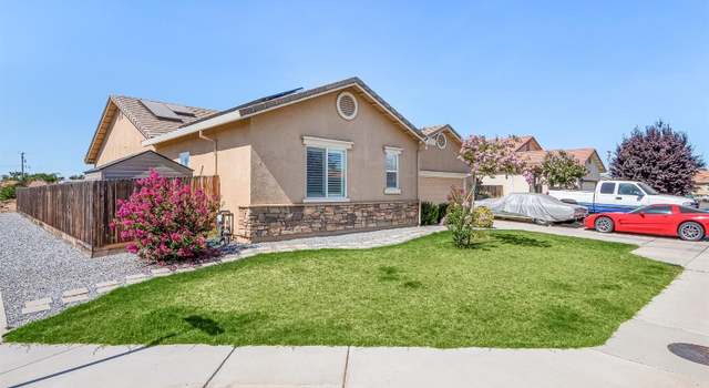 Photo of 1768 W Summer Blossom Way, Hanford, CA 93230