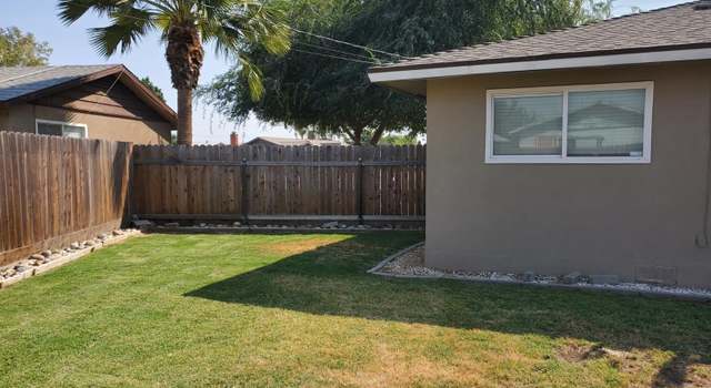 Photo of 384 W Spring Ln, Lemoore, CA 93245