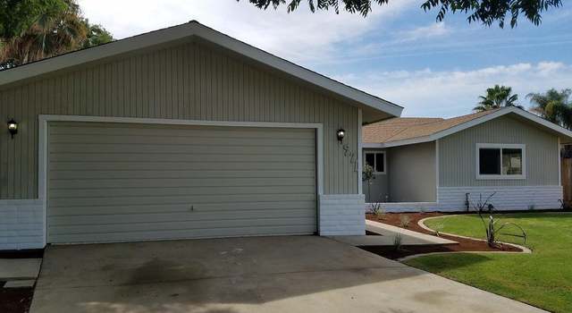 Photo of 971 Orangewood Ct, Lemoore, CA 93245