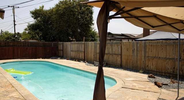 Photo of 99 W Burlwood Ln, Lemoore, CA 93245