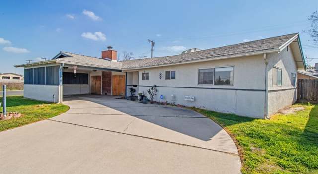 Photo of 1056 Woodland Dr, Hanford, CA 93230