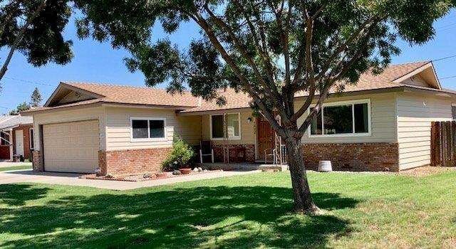 Photo of 1492 Ashland Dr, Lemoore, CA 93245