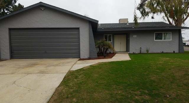 Photo of 2015 Raymond Rd, Hanford, CA 93230