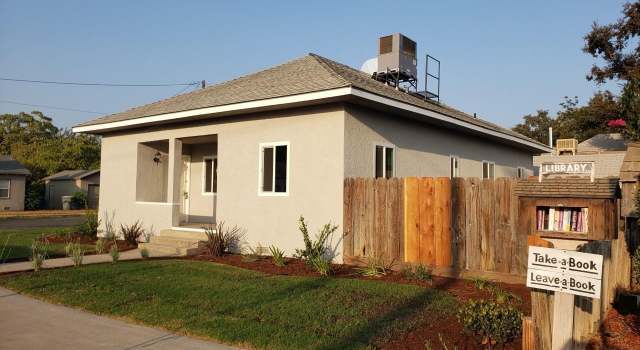 Photo of 1229 N Redington St, Hanford, CA 93230