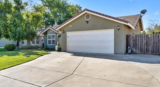 Photo of 921 W Terrace, Hanford, CA 93230