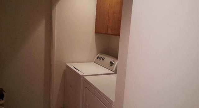 Photo of 702 Basil Ct, Lemoore, CA 93245