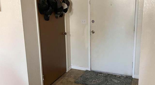 Photo of 1350 Maxwell Ct, Hanford, CA 93230
