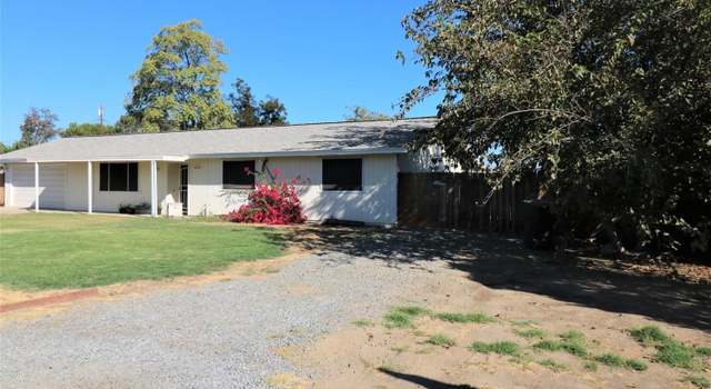 Photo of 808 E Ivy St, Hanford, CA 93230