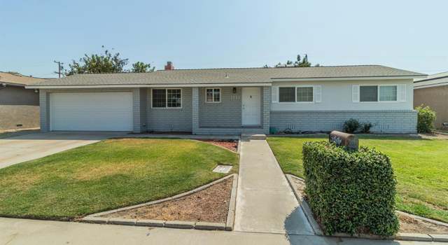 Photo of 1055 Laurel Ln, Lemoore, CA 93245