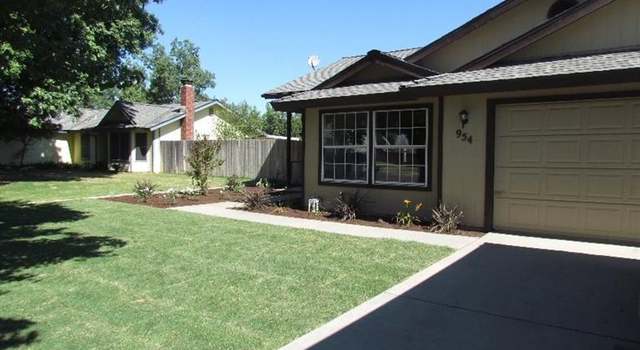 Photo of 954 Elderwood Ln, Lemoore, CA 93245