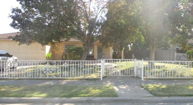 Photo of 1470 Belinda Drive Dr, Lemoore, CA 93245