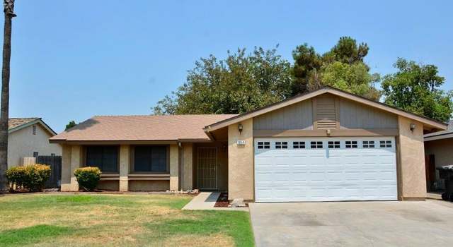 Photo of 1054 Moffat Dr, Hanford, CA 93230