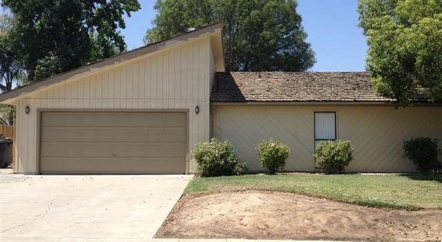 Photo of 495 Burlwood Ln, Lemoore, CA 93245