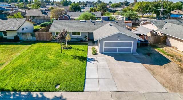 Photo of 965 Oakdale Ln, Lemoore, CA 93245