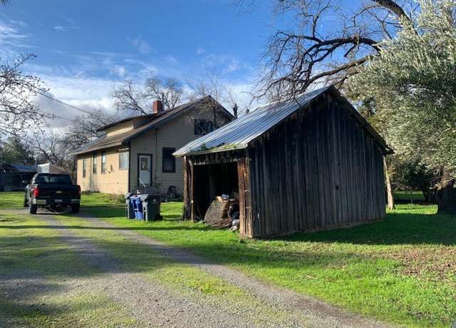 Property at 555 Bayles Ave, Red Bluff, CA 96080, 3 beds, 2 baths