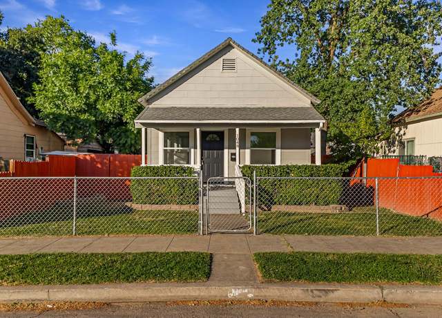 Property at 1048 Franklin St, Red Bluff, CA 96080, 2 beds, 1 bath
